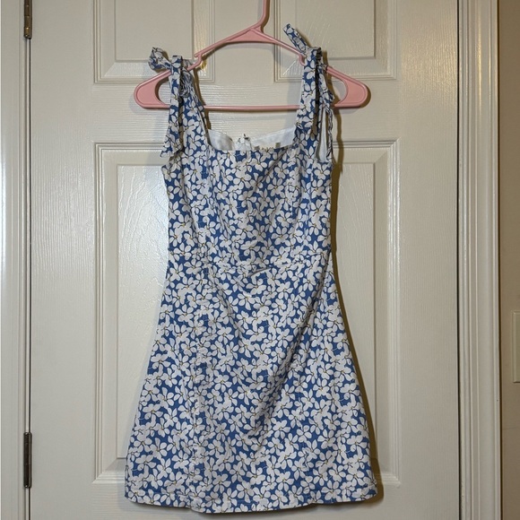 Altar'd State Blue and White Floral Sundress - Picture 1 of 10